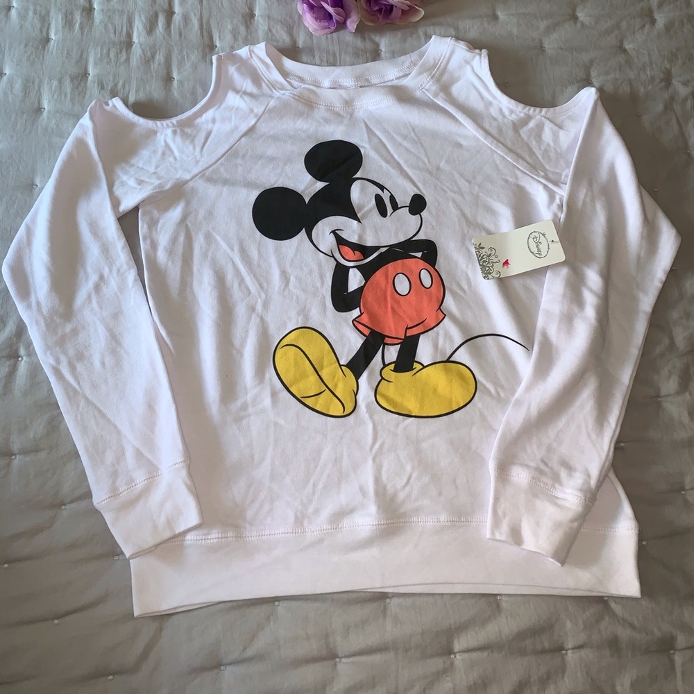 Disney😍 Cold-Shoulder Pullover✨